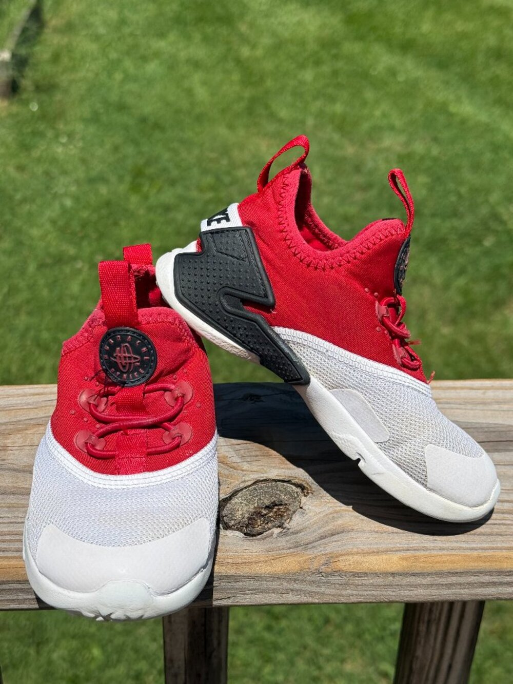 Nike Huarache Extreme sz8 Red White Sneakers Y2K Sporty Toddler Core 3817